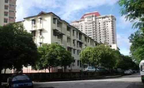 Lahat Court Apartment